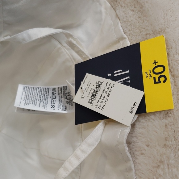 NWT Baby Gap Eyelet Bucket Hat - Picture 3 of 4